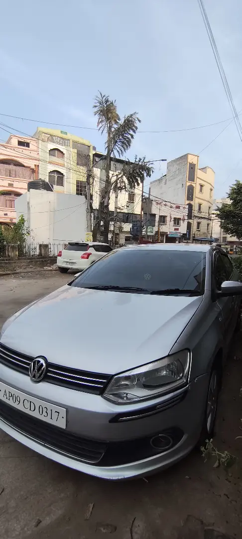 volkswagen vento (2012) - Image 8