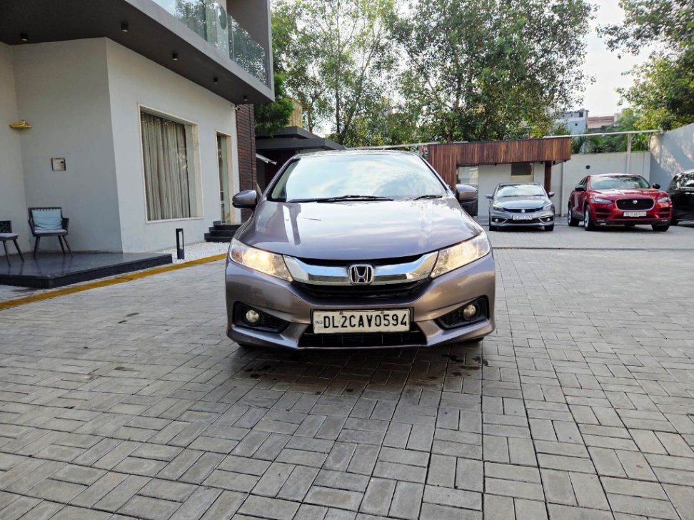 honda city (2014) - Image 2