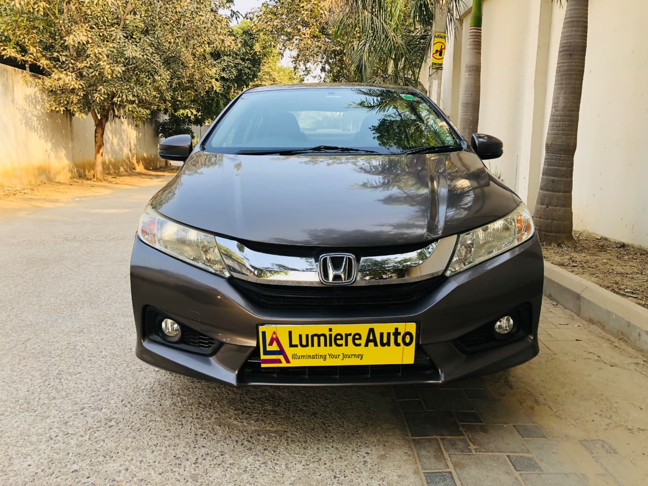 honda city (2014) - Image 4