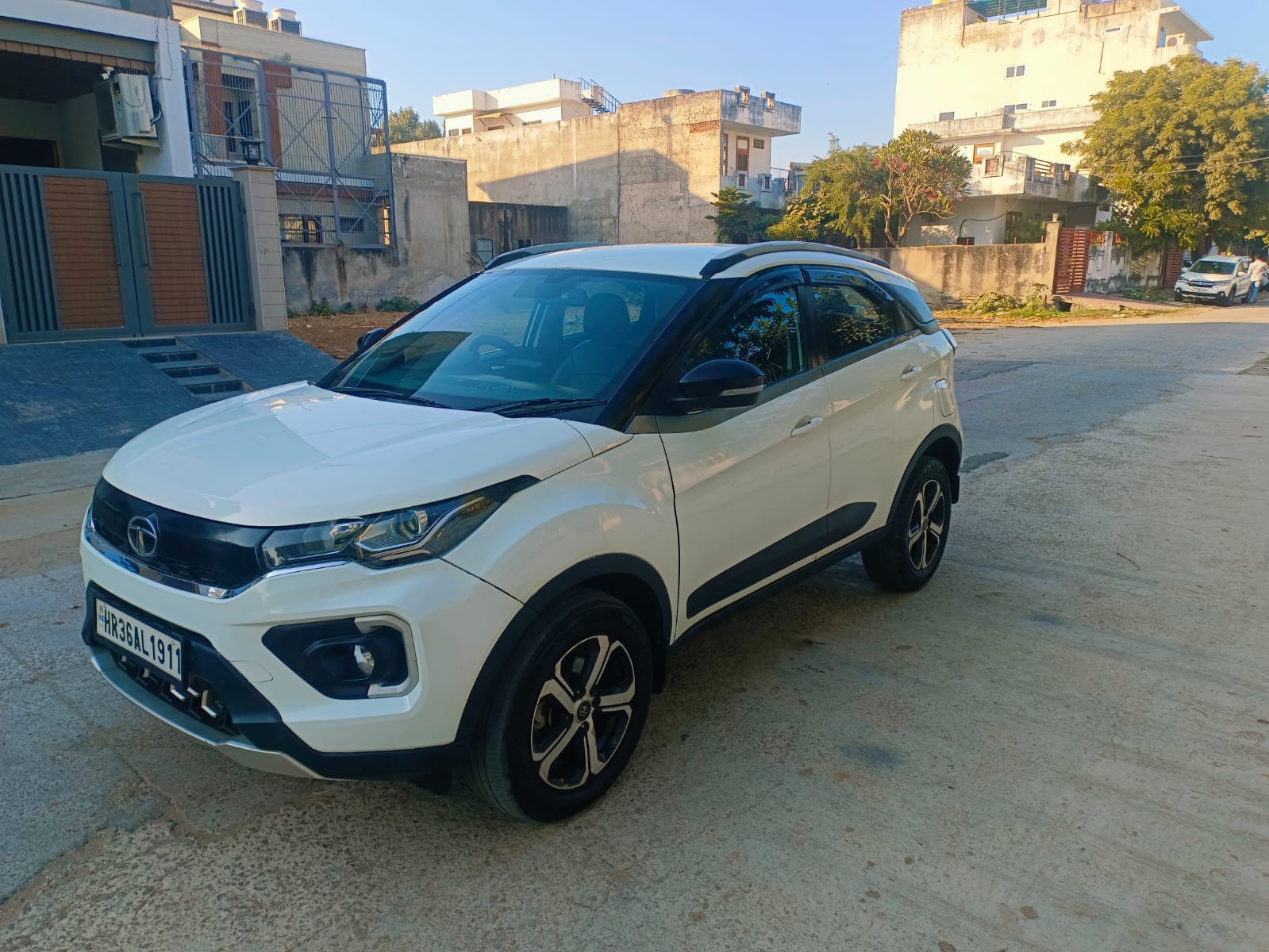 tata nexon (2021) - Image 3