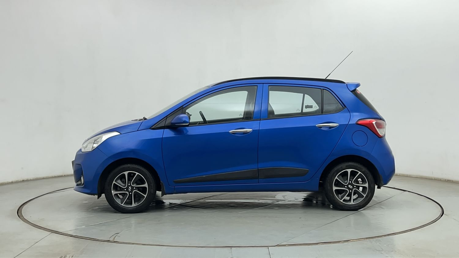 hyundai grand i10 (2018) - Image 10
