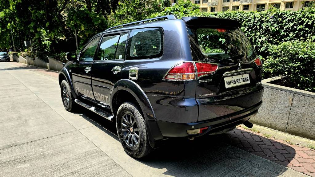 mitsubishi pajero sport (2017) - Image 10