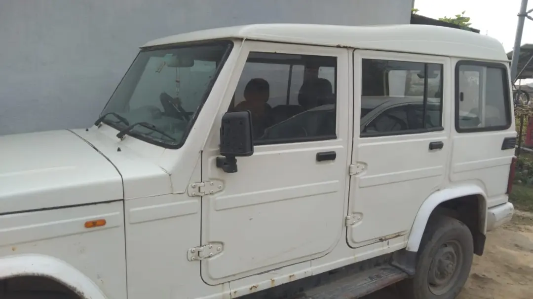 mahindra bolero (2011) - Image 3