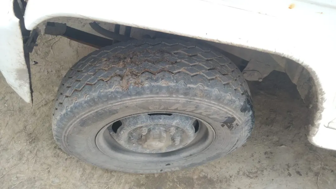 mahindra bolero (2011) - Image 6