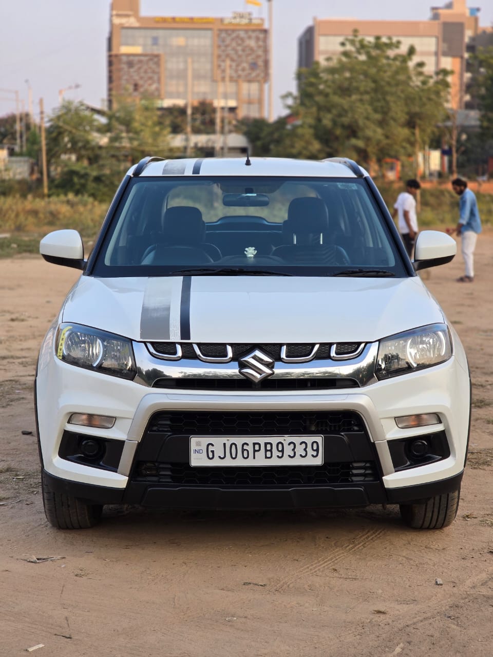 maruti suzuki brezza (2023) - Image 2