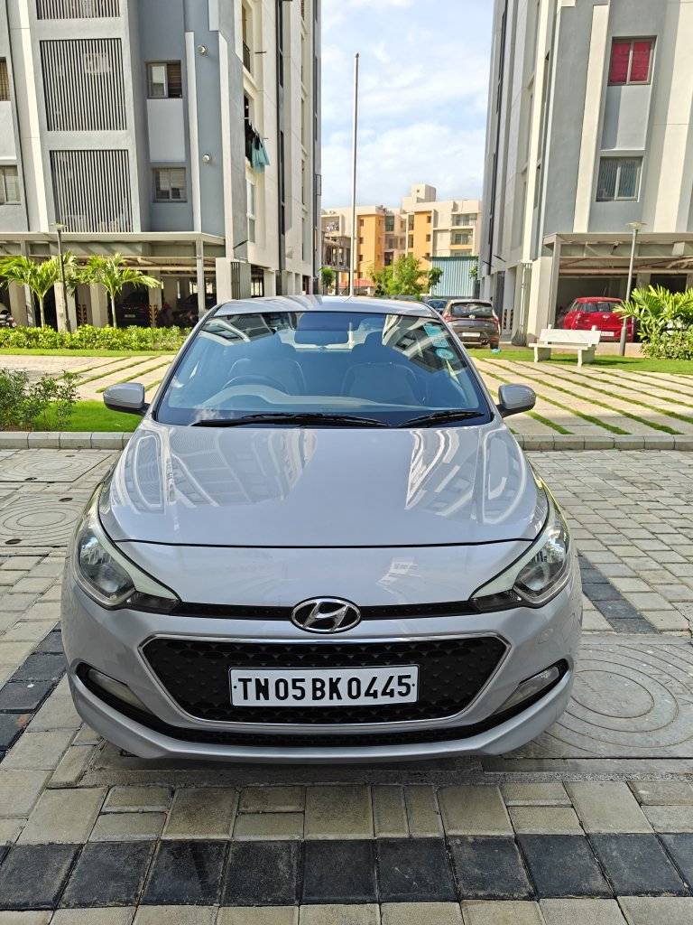 hyundai elite i20 (2014) - Image 10
