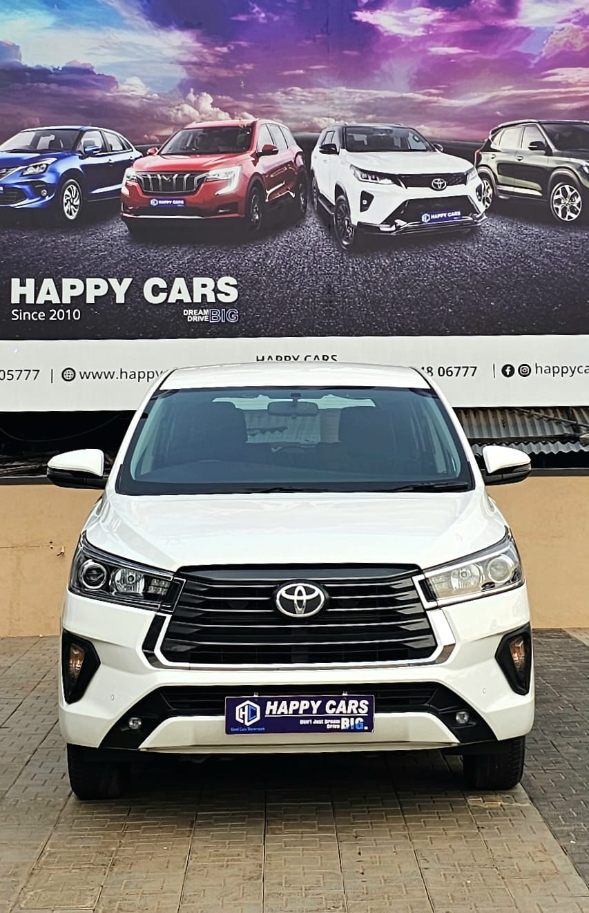 toyota innova crysta (2021) - Image 4