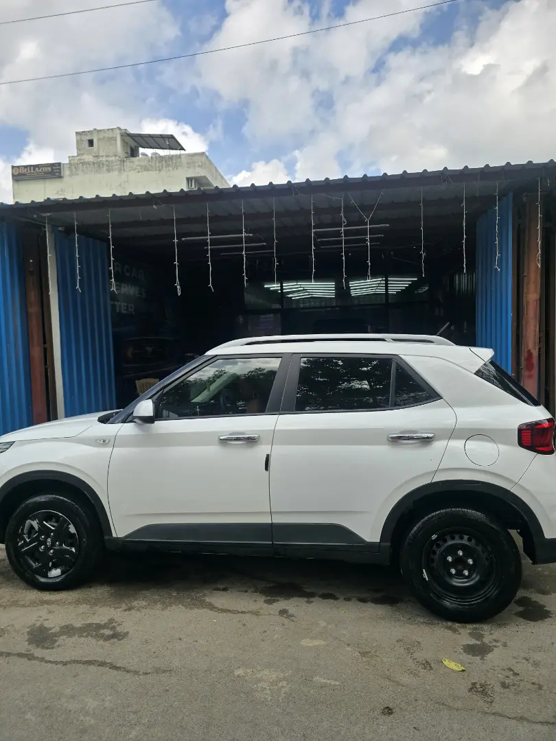 hyundai venue (2019) - Image 4