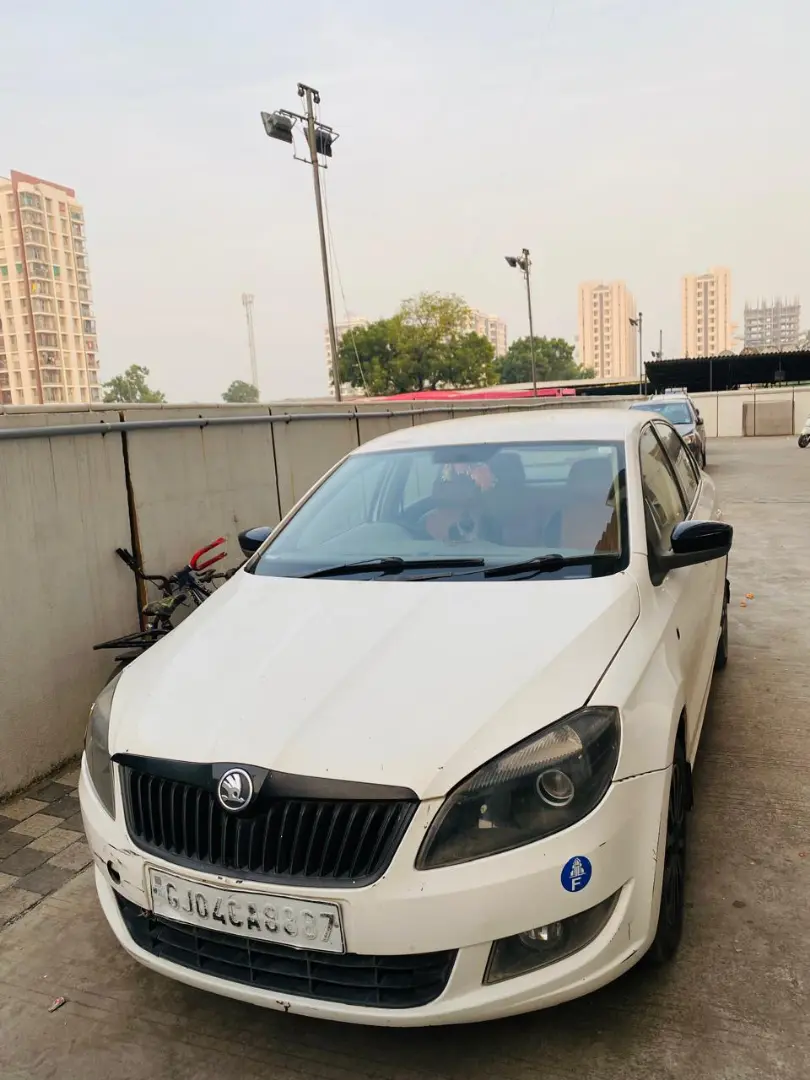 skoda rapid (2013) - Image 3