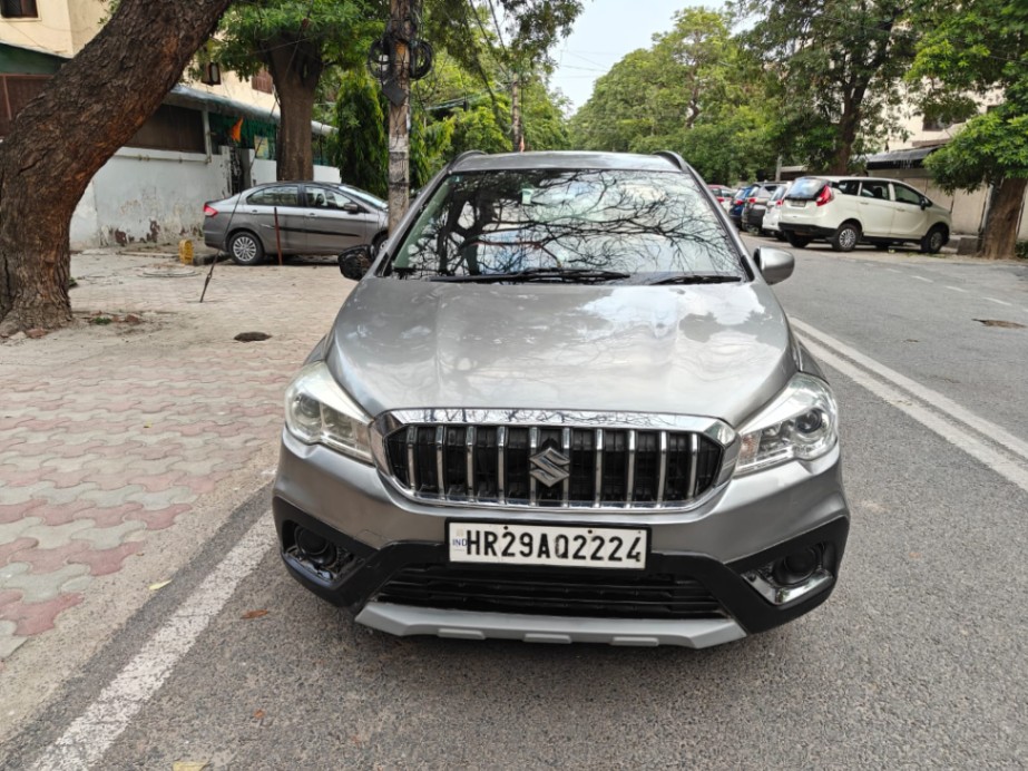 maruti suzuki s-cross (2016) - Image 3