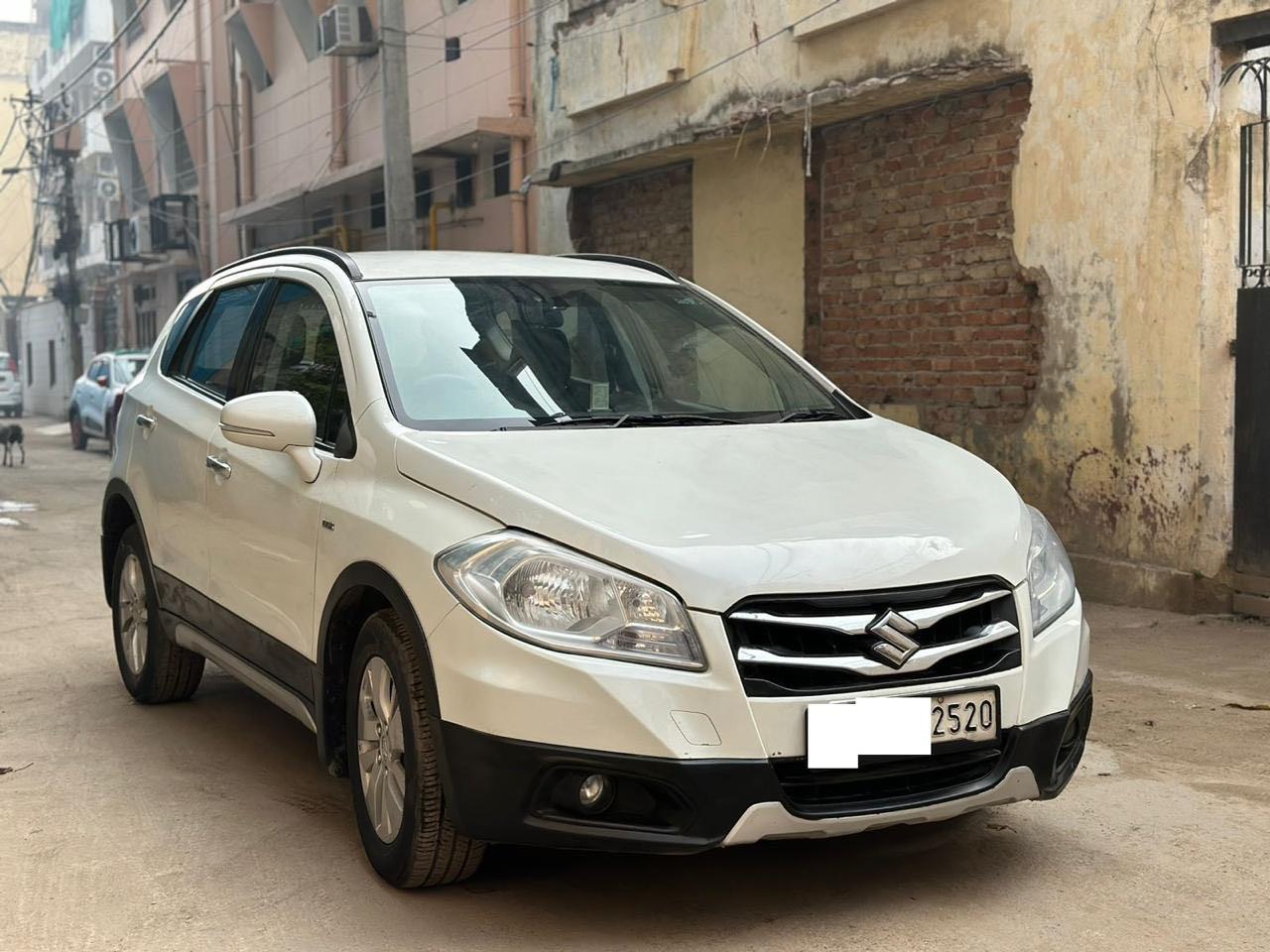 maruti suzuki s-cross (2016) - Image 5
