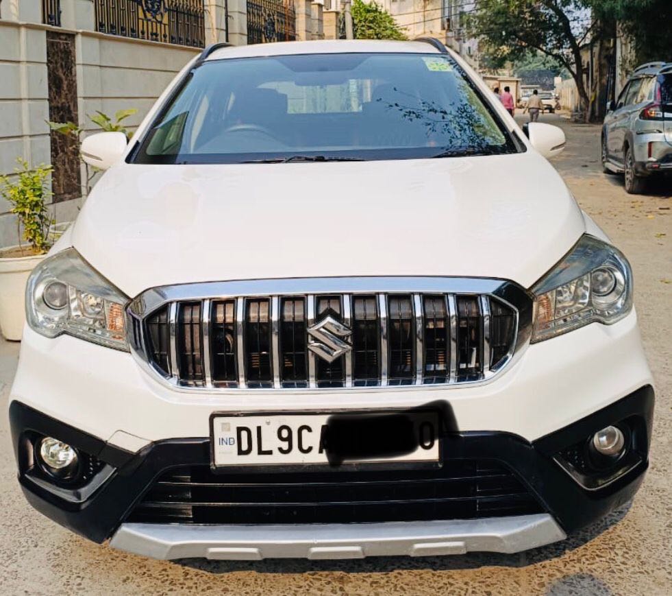 maruti suzuki s-cross (2016) - Image 8