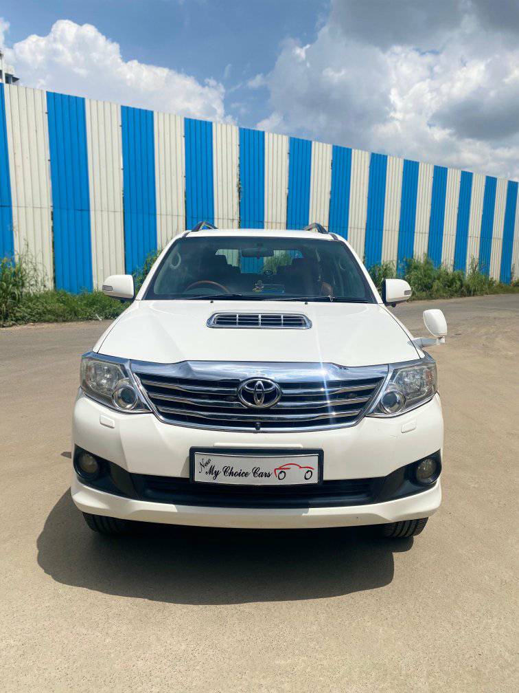 toyota fortuner (2015) - Image 4