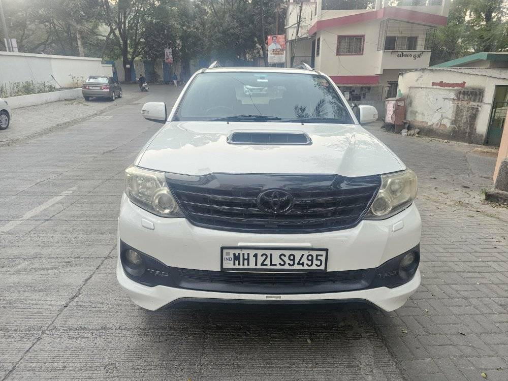 toyota fortuner (2015) - Image 6