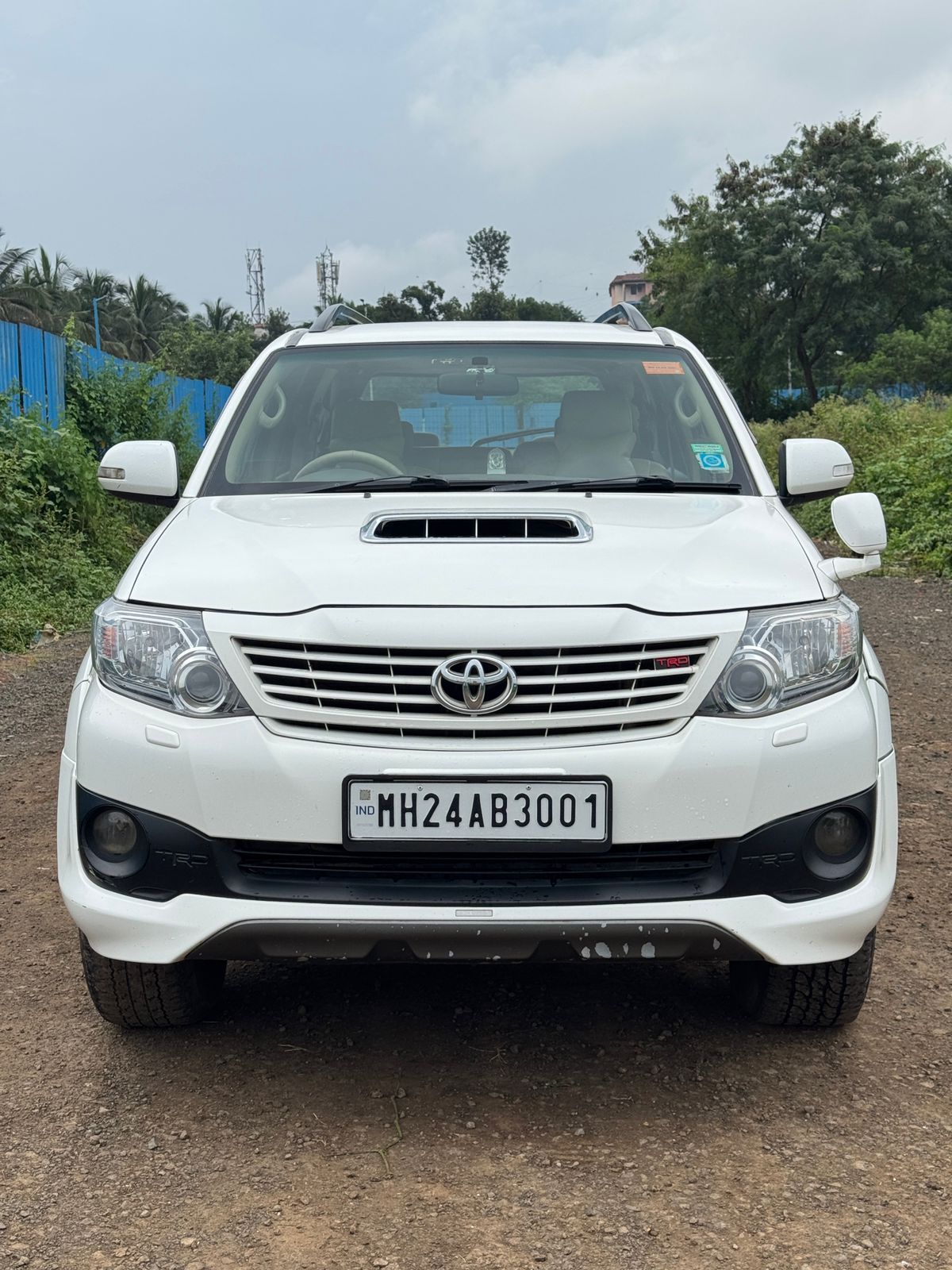 toyota fortuner (2015) - Image 8