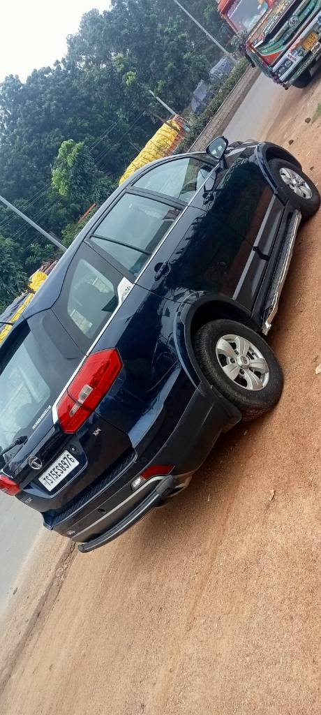 tata hexa (2018) - Image 4