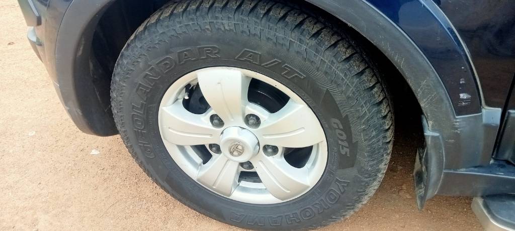 tata hexa (2018) - Image 7