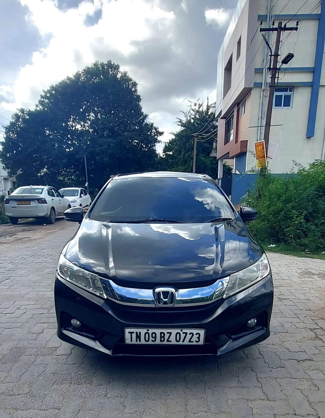 honda city (2015) - Image 6