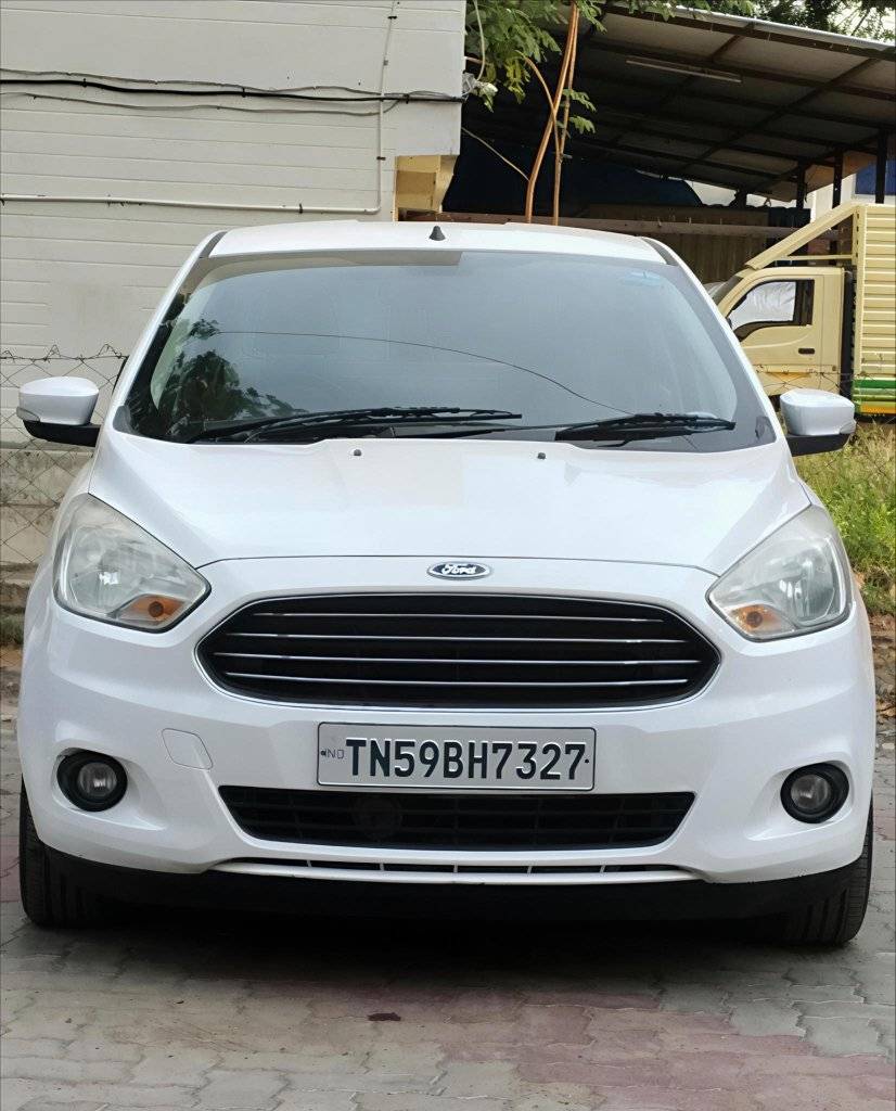 ford figo aspire (2017) - Image 2