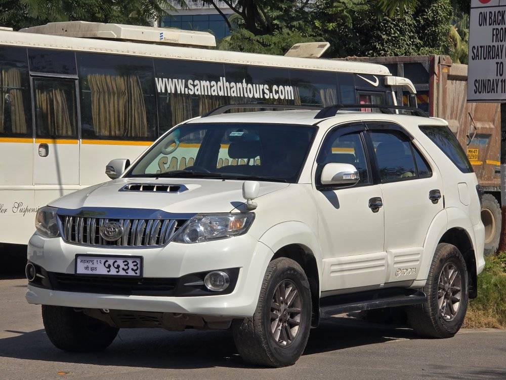 toyota fortuner (2014) - Image 7