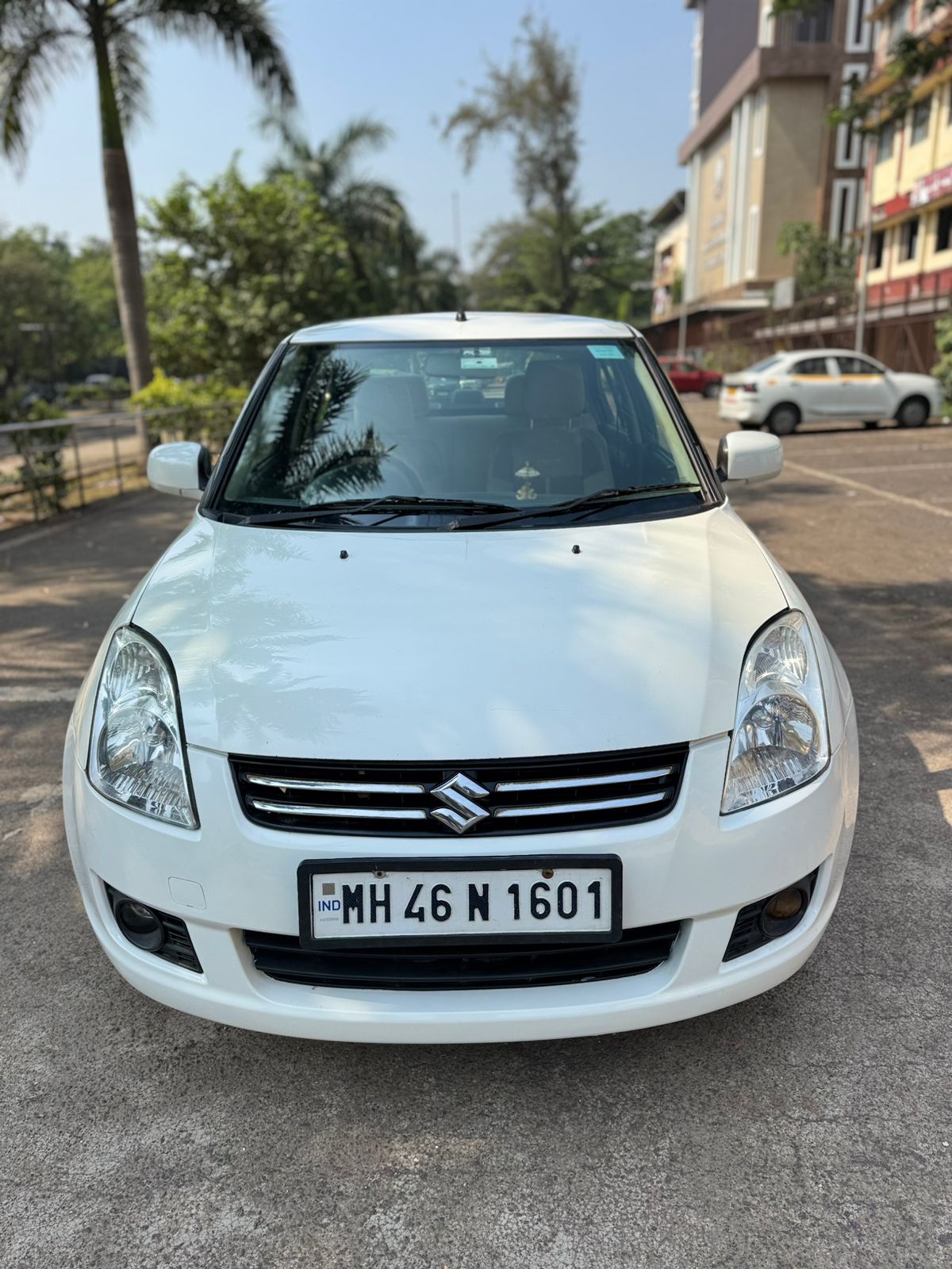 maruti suzuki swift dzire (2012) - Image 8