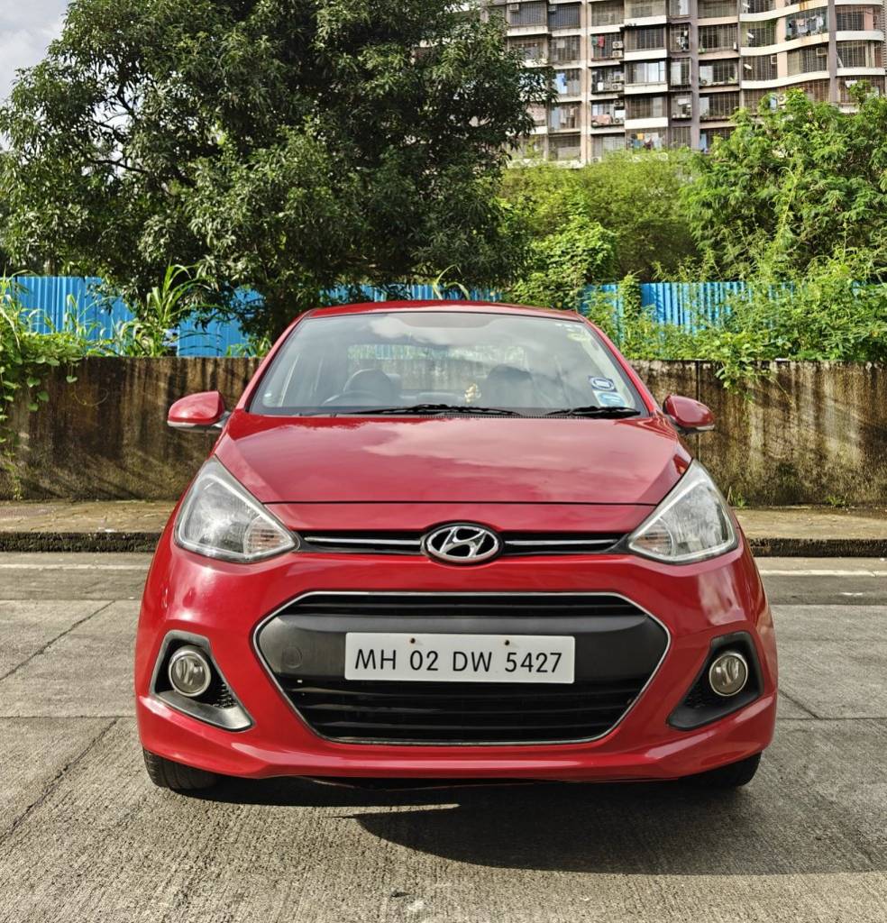 hyundai xcent (2015) - Image 9