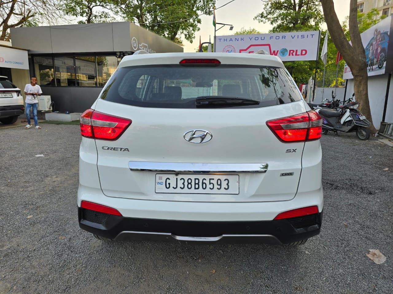 hyundai creta (2018) - Image 10