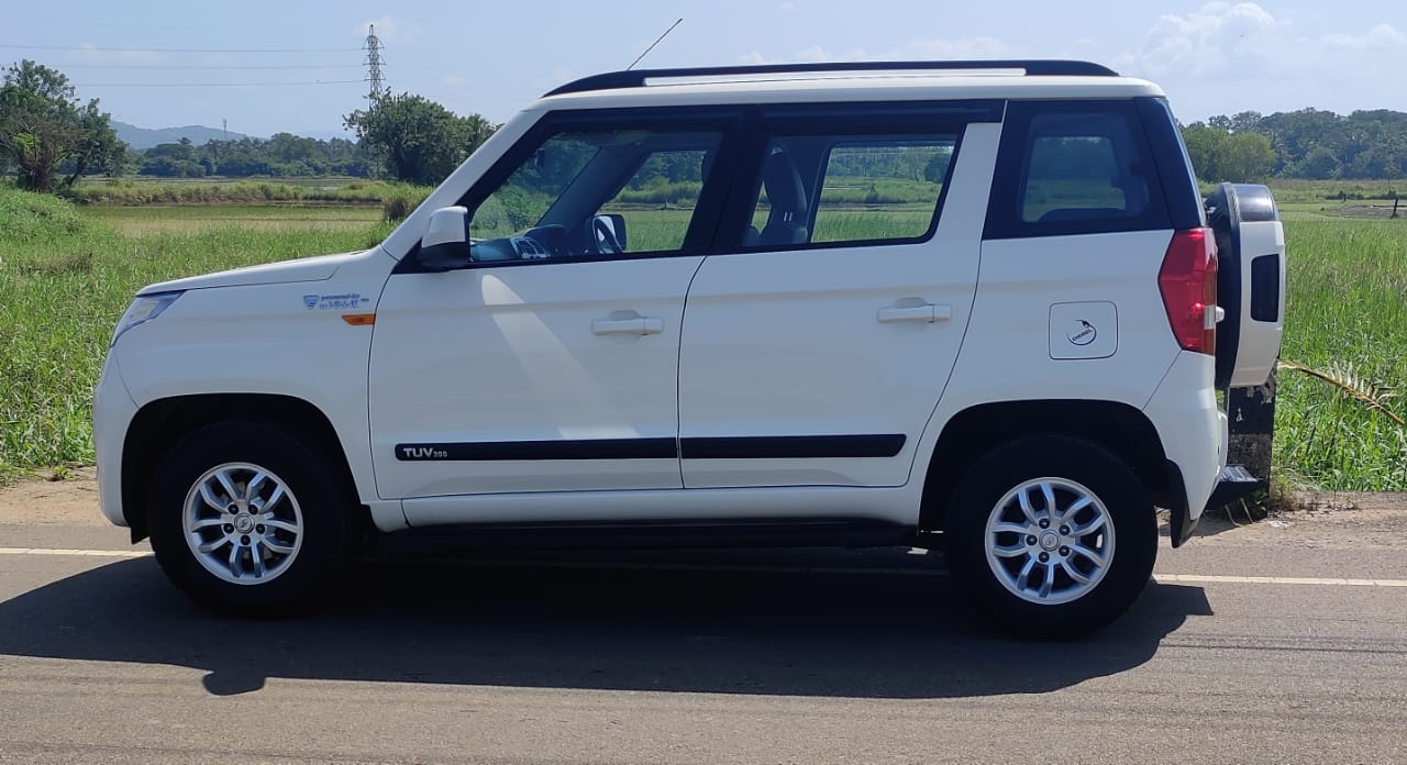 mahindra tuv 300 (2017) - Image 4