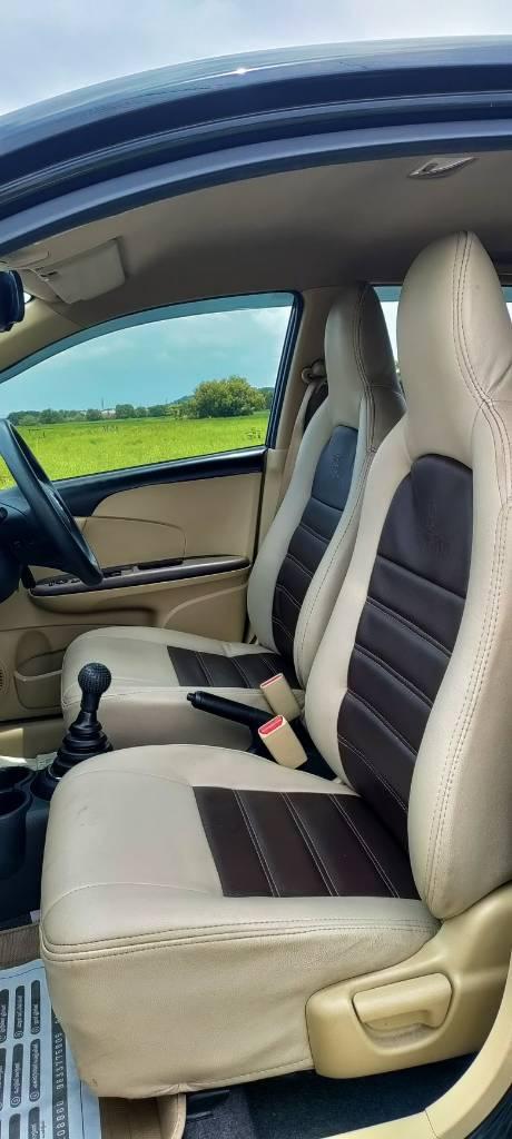 honda amaze (2014) - Image 10