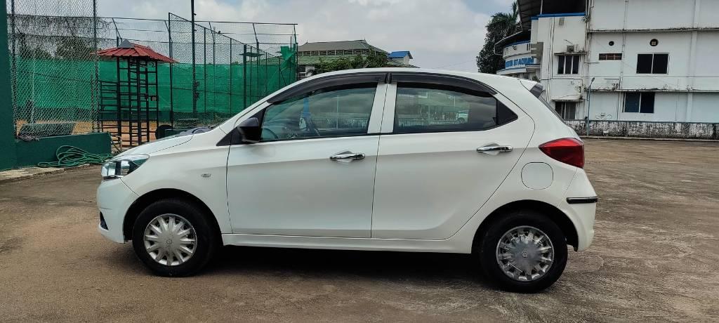 tata tiago (2018) - Image 8