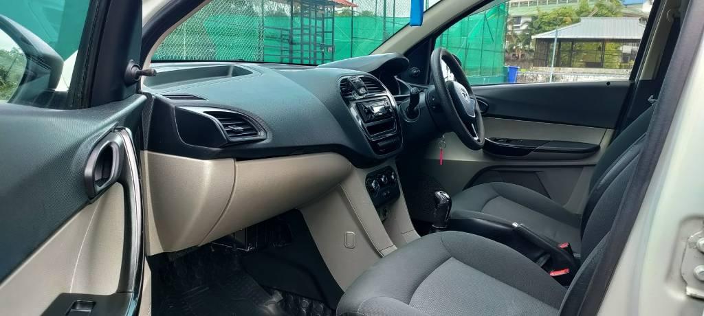 tata tiago (2018) - Image 10