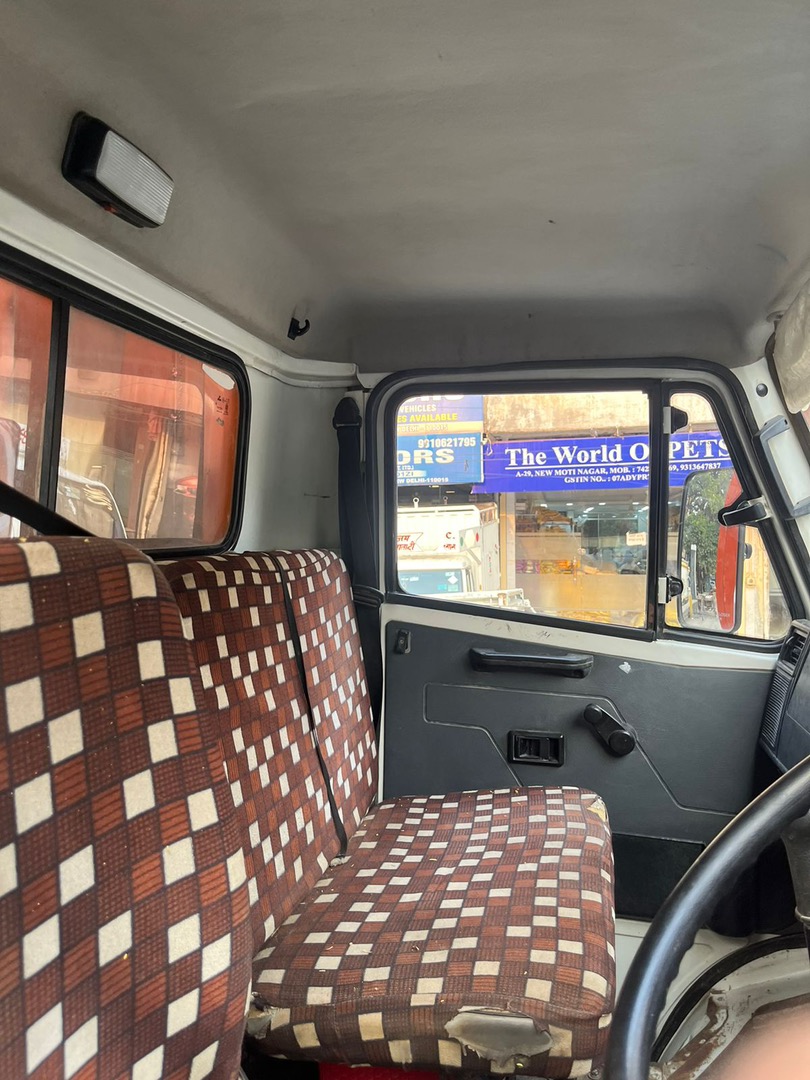 TATA 407 PICK-UP - Image 7