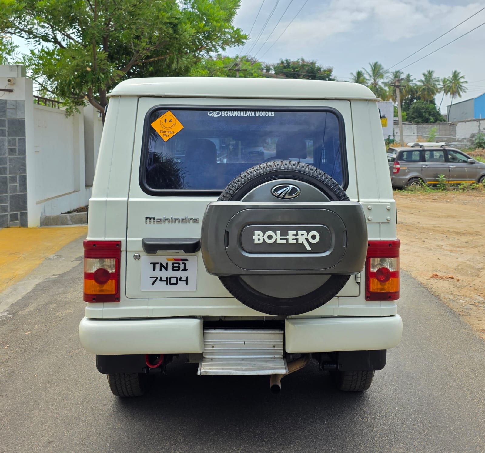 mahindra bolero (2014) - Image 2