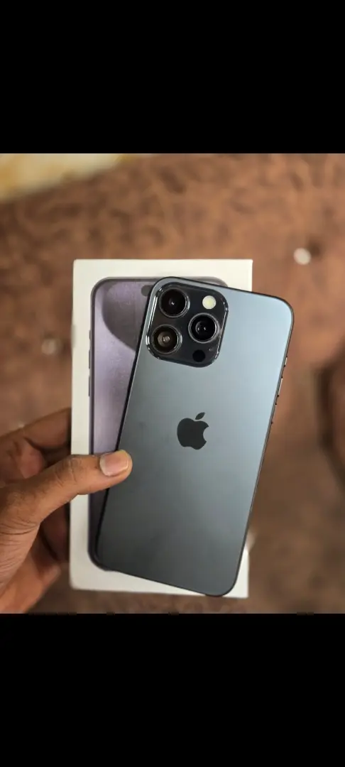 IPHONE 15 PRO MAX IMMACULATE CONDITION [[ 256GB MOBILE]] - Image 2