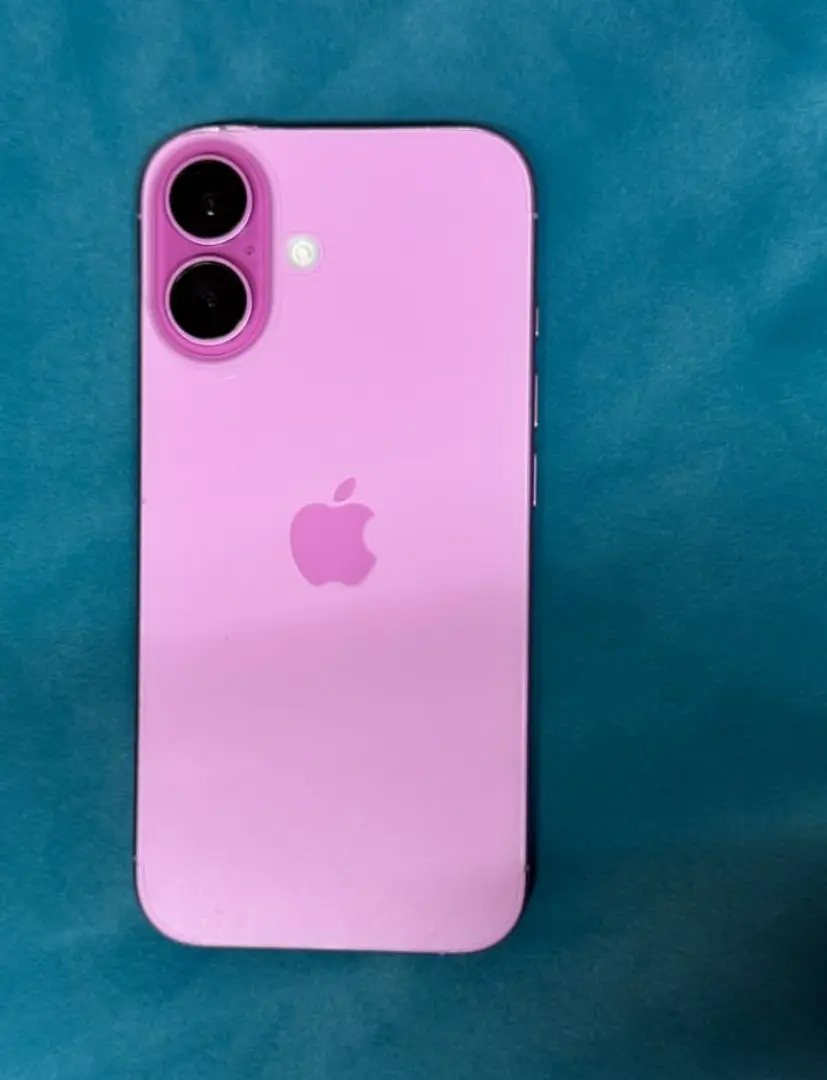 iPhone13,12ProM,14,15 &16 128GB Brand New Condition,All Parts Original - Image 4