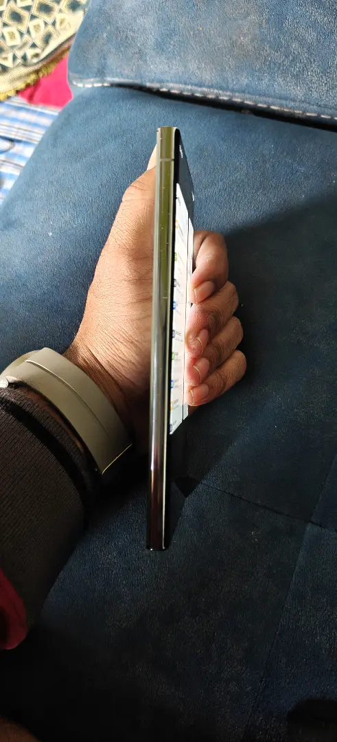 Best Condition Samsung S23 Ultra Global 512 gb variant - Image 4