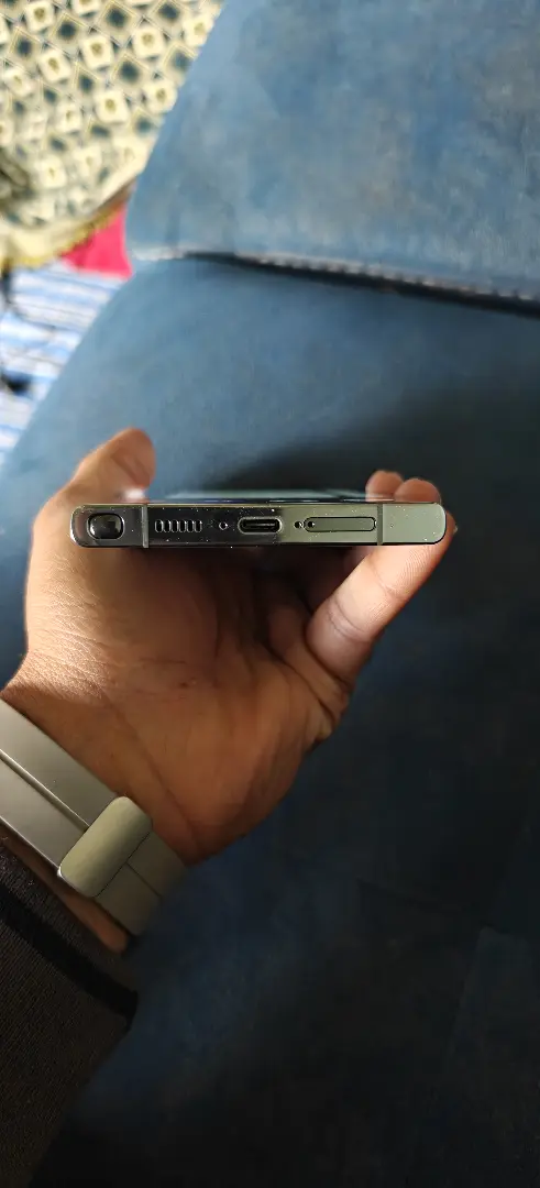 Best Condition Samsung S23 Ultra Global 512 gb variant - Image 5